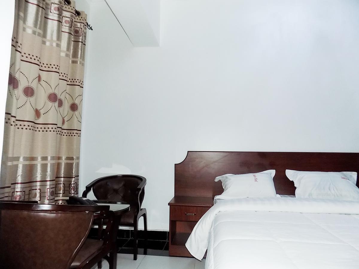 Sunrise Hotel Καμπάλα Εξωτερικό φωτογραφία