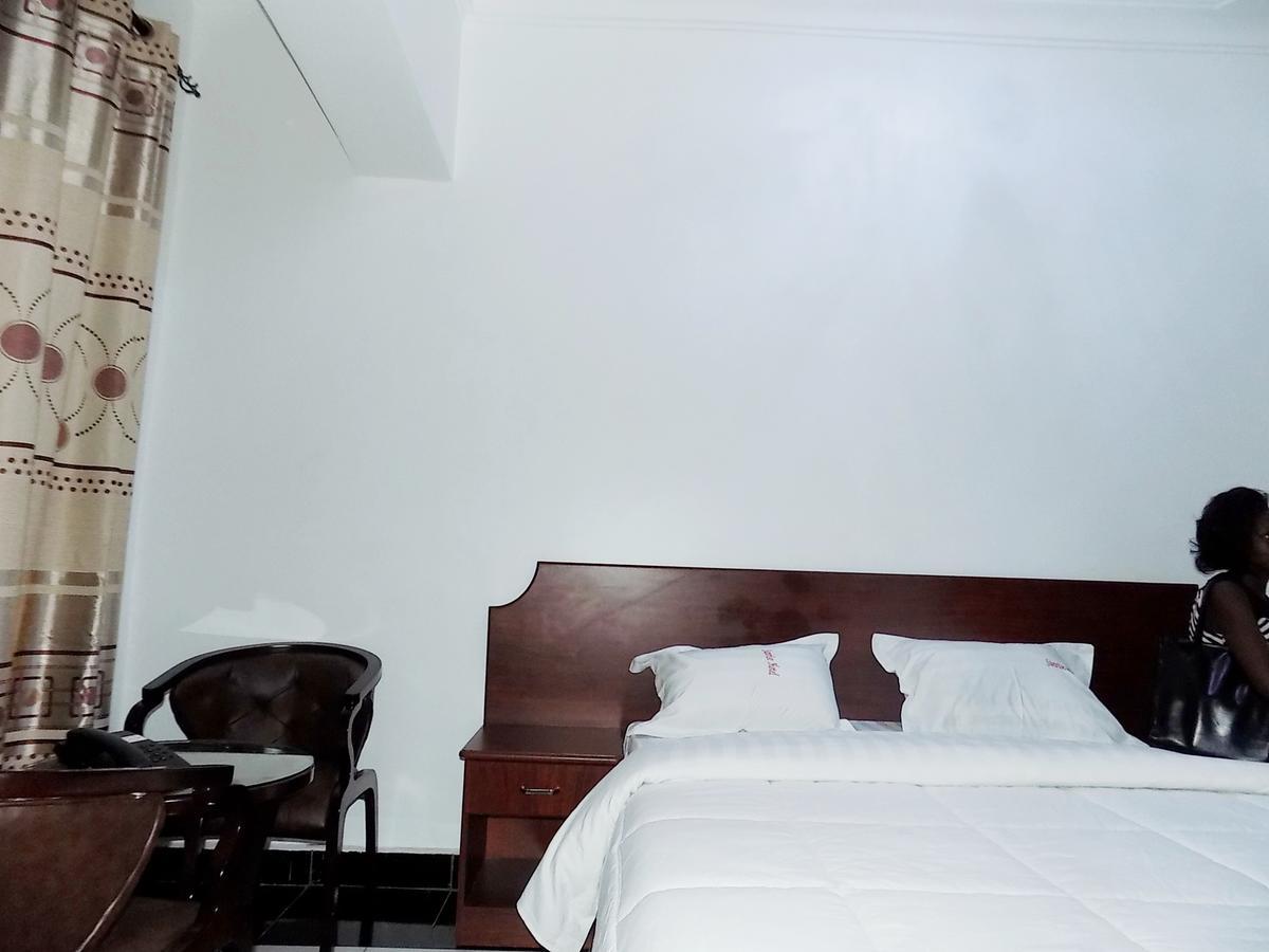 Sunrise Hotel Καμπάλα Εξωτερικό φωτογραφία