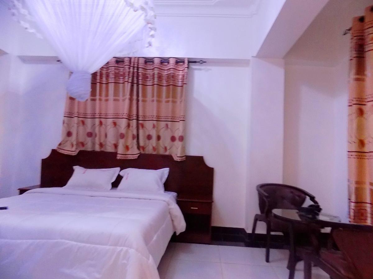 Sunrise Hotel Καμπάλα Εξωτερικό φωτογραφία