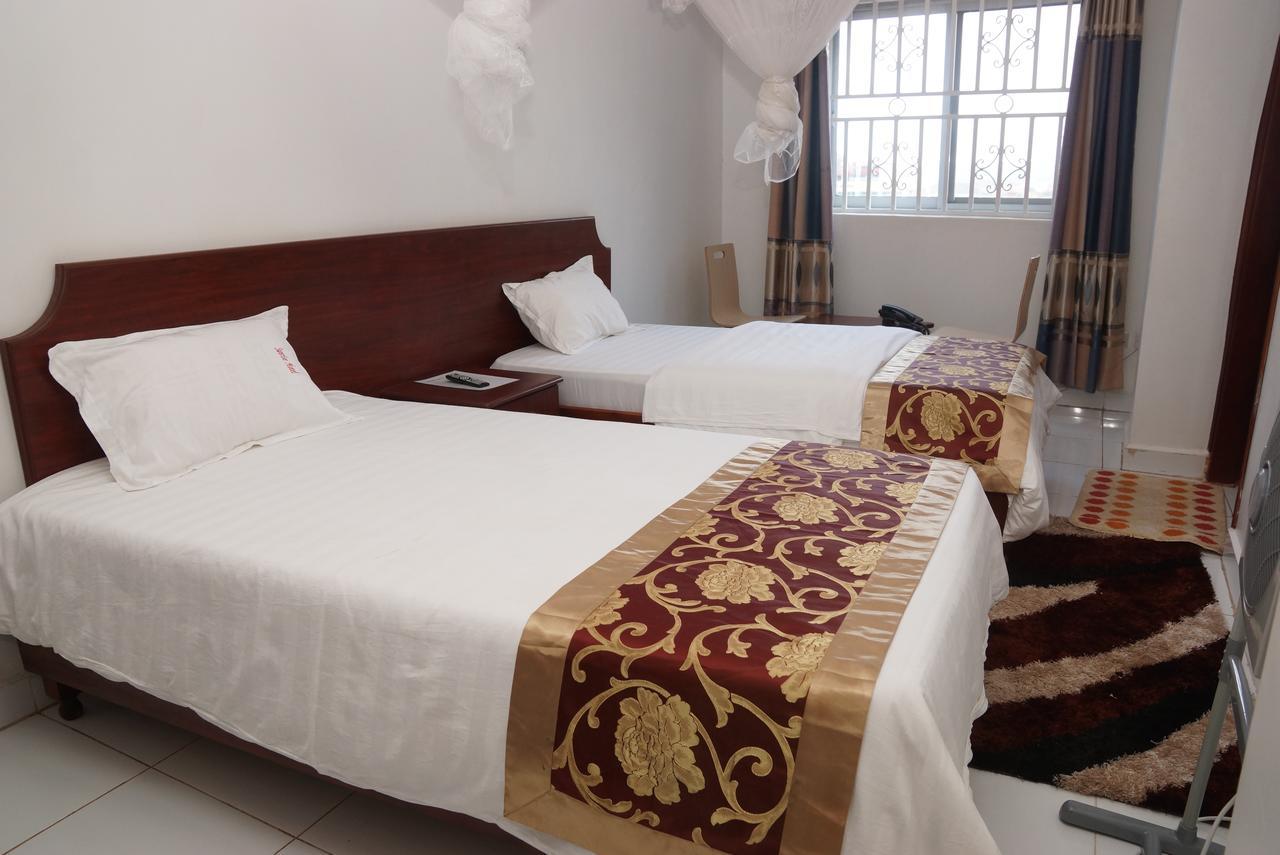 Sunrise Hotel Καμπάλα Εξωτερικό φωτογραφία