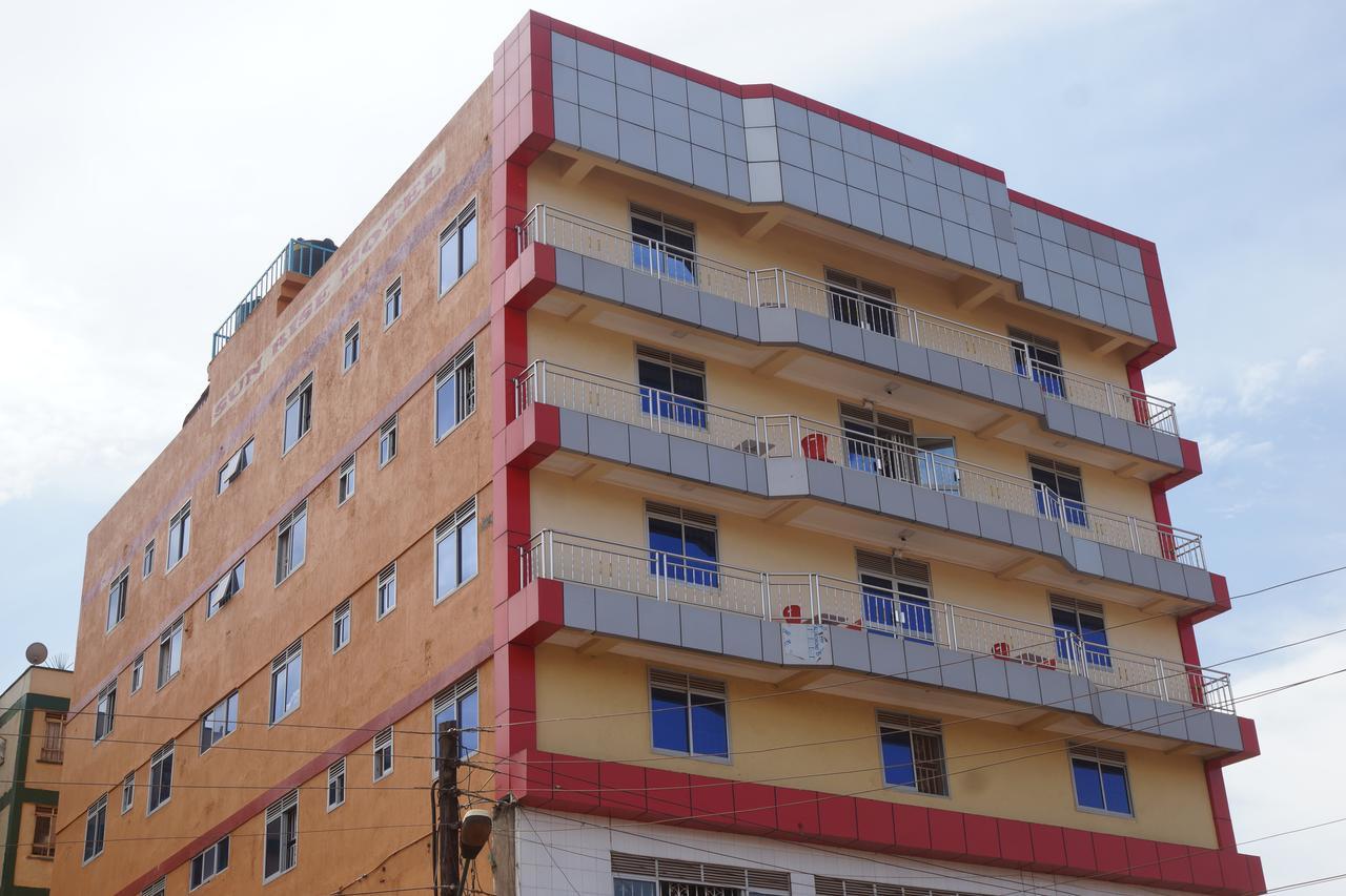 Sunrise Hotel Καμπάλα Εξωτερικό φωτογραφία