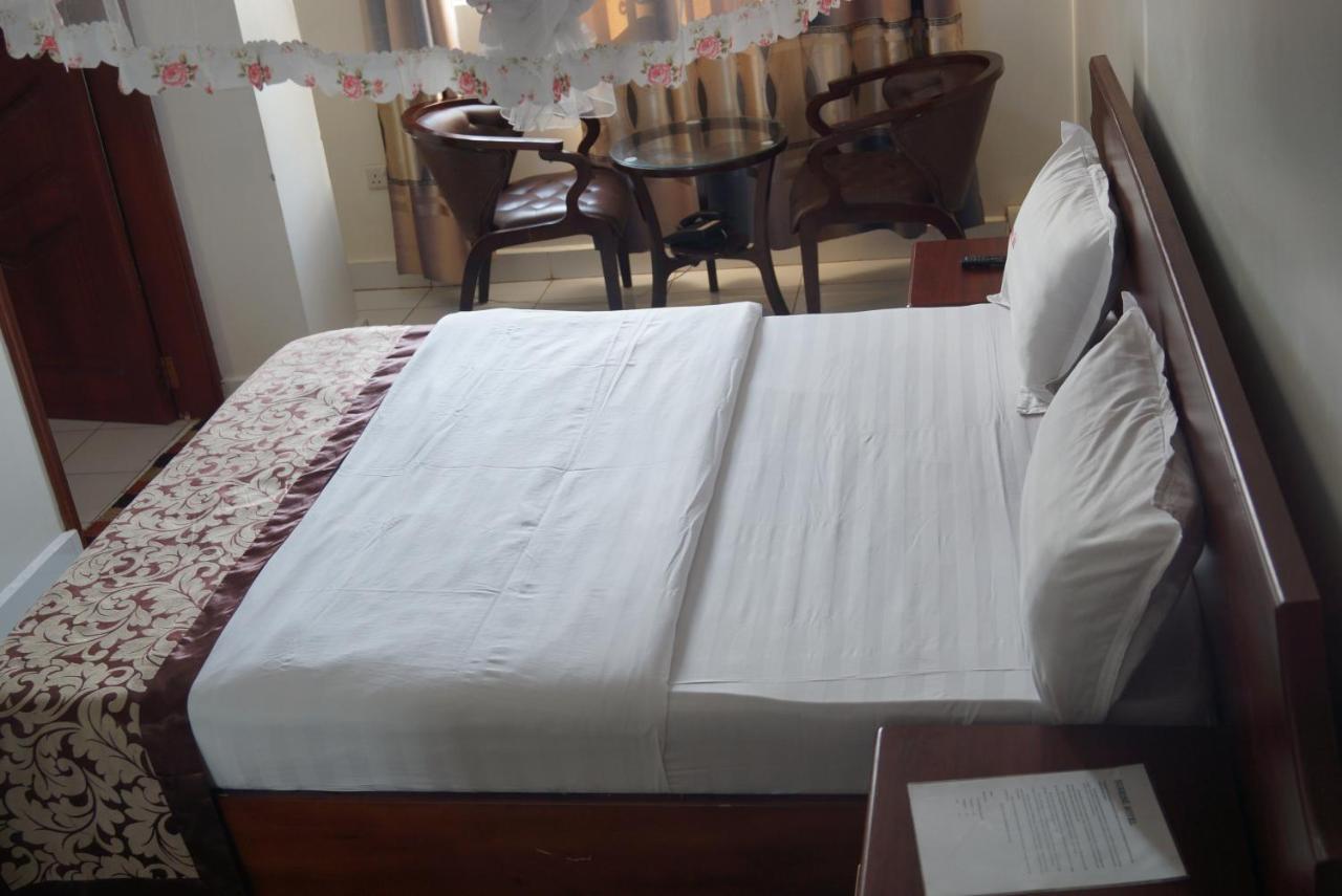 Sunrise Hotel Καμπάλα Εξωτερικό φωτογραφία